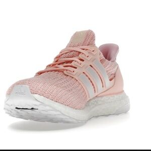 Adidas ultra boost size is 9 4.0 CLEAR ORANGE/ORCHID TINT/TRUE PINK